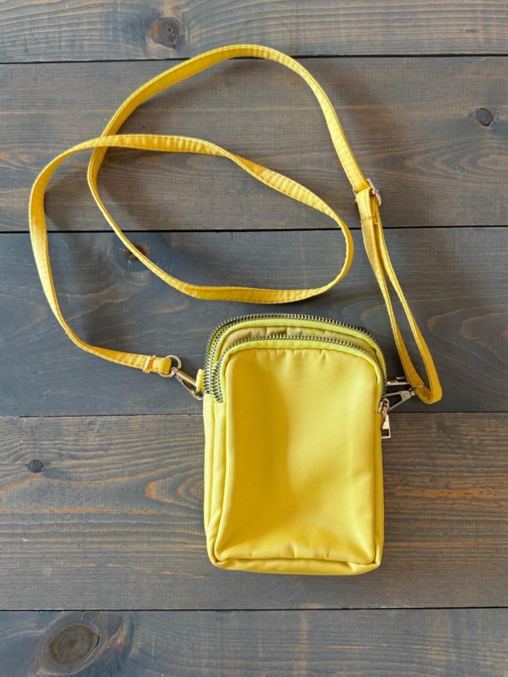 Yellow Nylon Phone Crossbody Bag 3-Zip Compartments Adjustable Strap